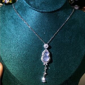 Elegant Silver Pendant Necklace